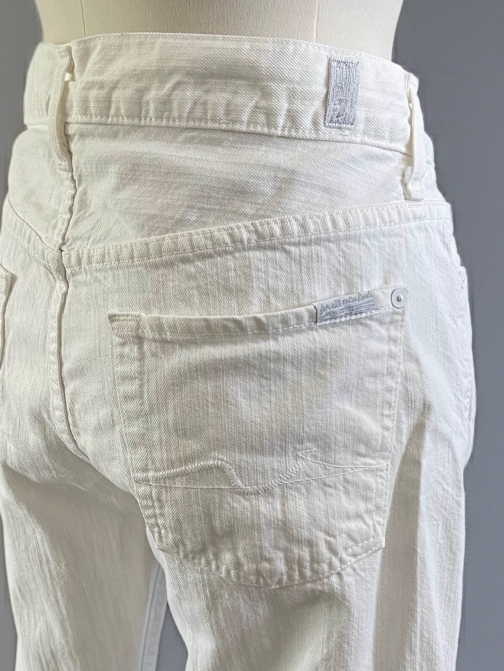 7 For All Mankind Standard Straight Button Fly Ivory High-Waist Denim Jeans 30